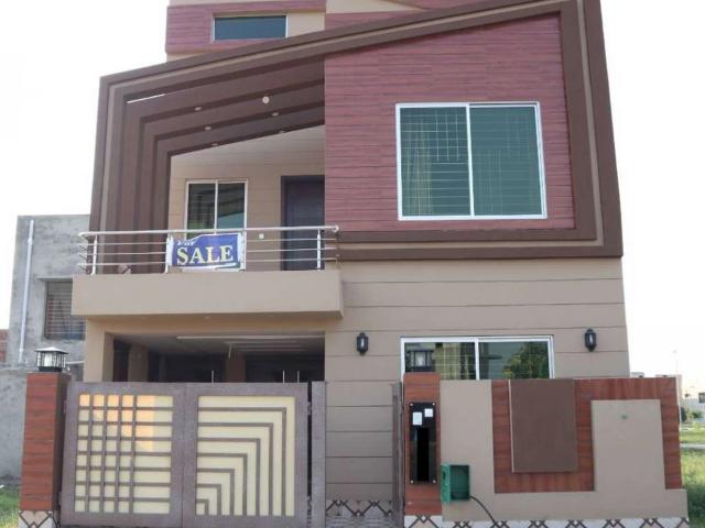 Park Beautiful Brand New 5 Marla House For Sale In Bahria Town Lahore Bahria Town ID 51658