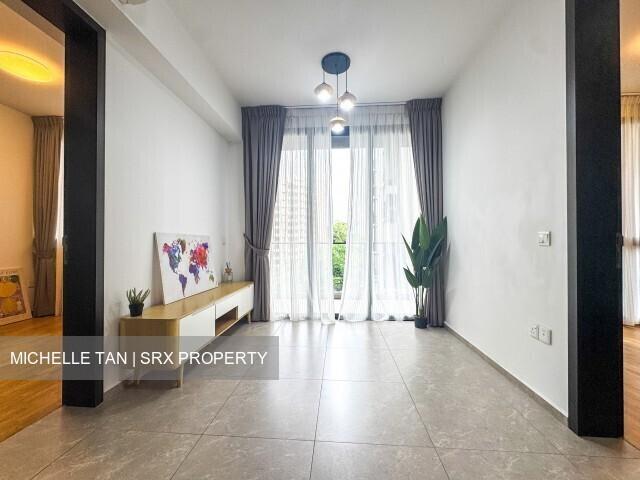 Park Colonial D13, Condominium
