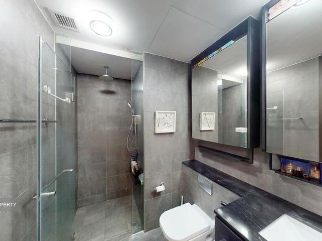 Park Colonial D13, Condominium