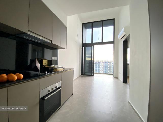 Park Colonial D13, Condominium