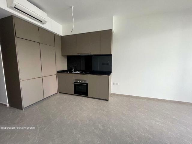 Park Colonial D13, Condominium