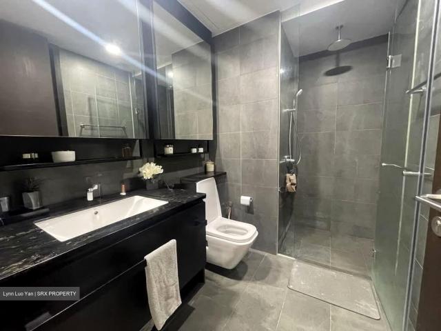 Park Colonial D13, Condominium