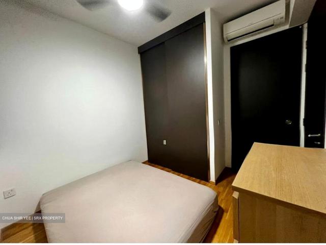 Park Colonial D13, Condominium