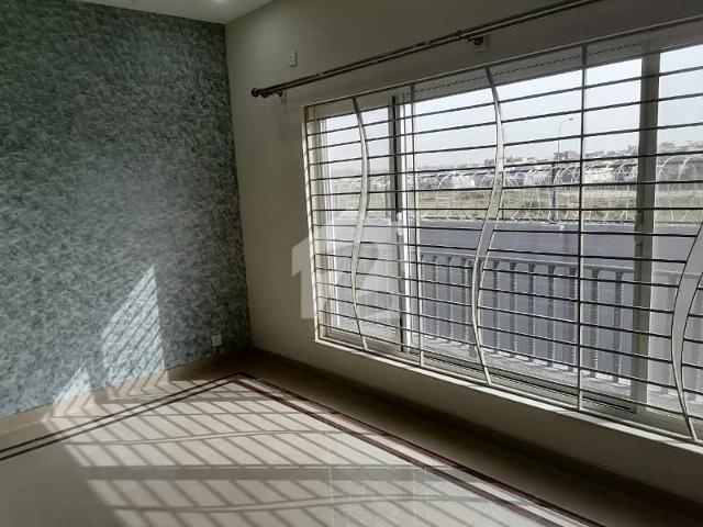 Park Enclave Phase 1 Kanal House For Rent