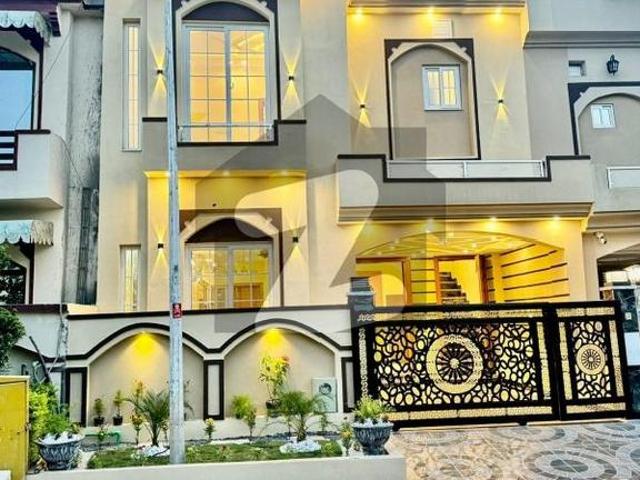 Park Face 5 Marla Designer Double Unit House For Sale in Rafi block phase 8 Bahria Town Phase 8 Rafi Block