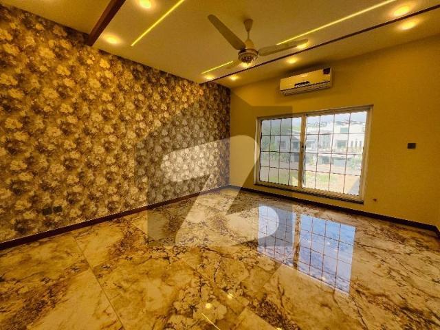 Park face elegant designer house for sale bahria town phase 4