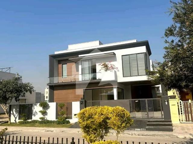 Park Face Prime Location 1 Kanal Luxurious House For Sale at DHA 2