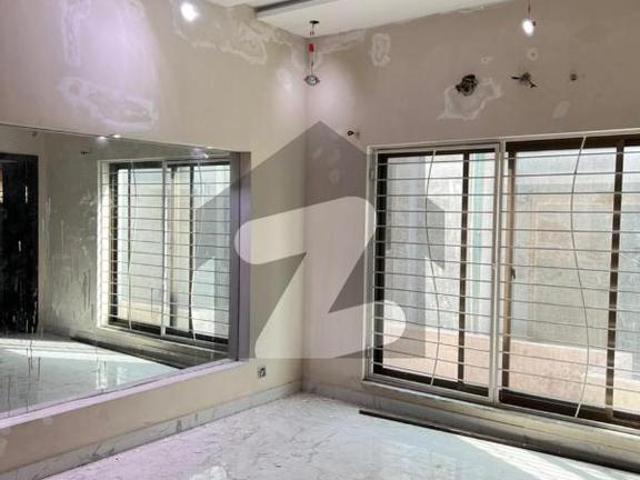 Park Facing 5 Marla House Available For Rent In Lake City Raiwind Road Lahore Lake City
