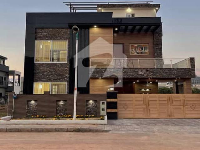 Park Facing 10 Marla Brand New Owner Built House For Sale | Bahria Town Phase 8 Block C