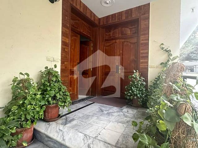 Park Facing Beautiful 60x90 Double Storey House In I 8
