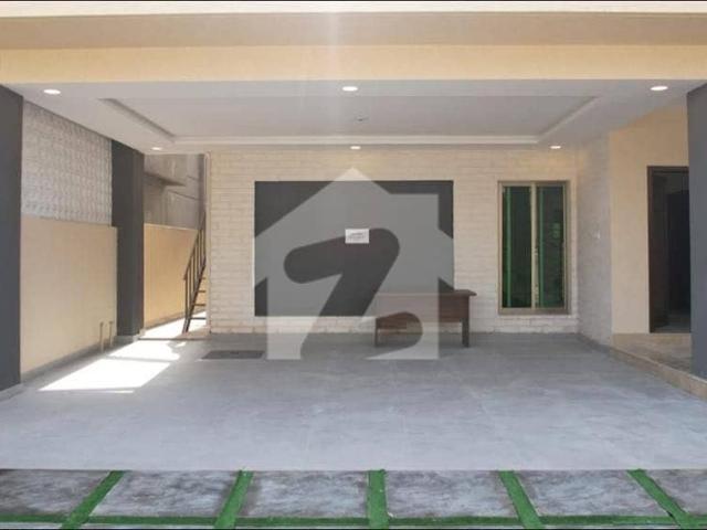 Park Facing Brand New House For Sale Askari 6 Sector 4 300 Yrd 5 Bed Dd Dual Kitchen