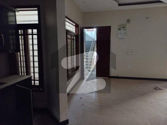 Park Facing Plot 313 Sq Yards House For Sale