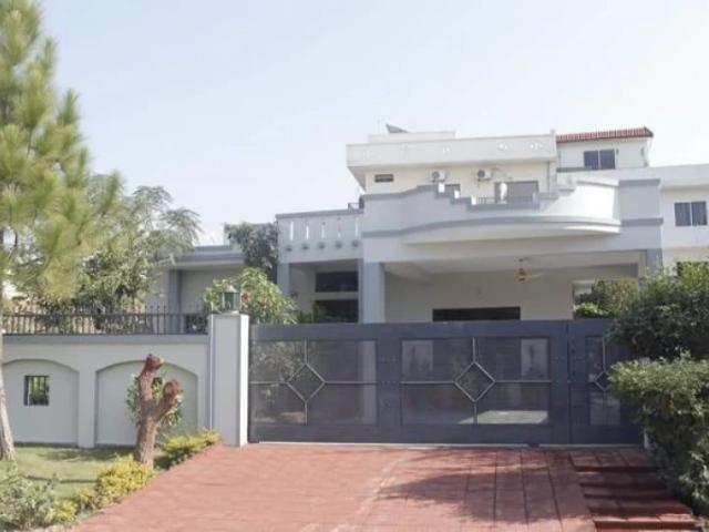 Park Facing Single Storey House In Anchorage Islamabad Soan Garden ID 73306
