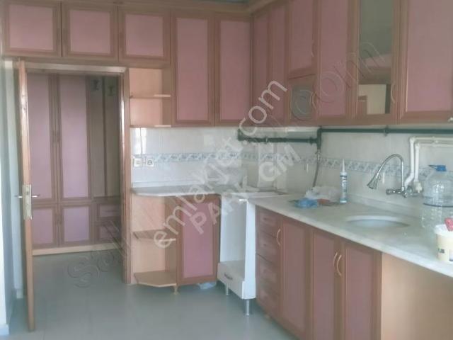 Park Gayrimenkul'den Uluönderde Site İçi Kiralık 3+1 Daire