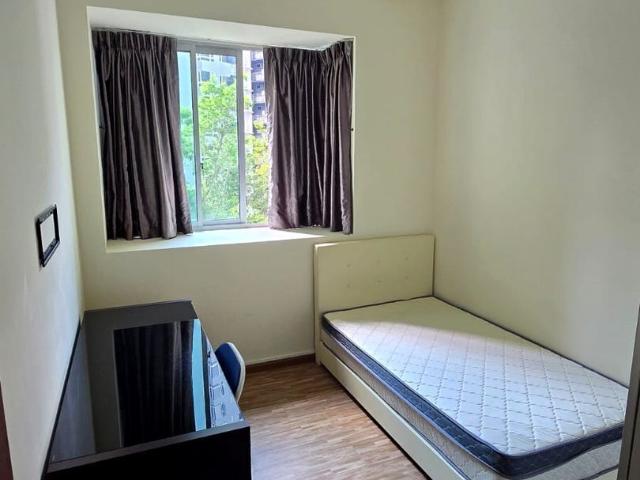 Park Green D19, Condominium