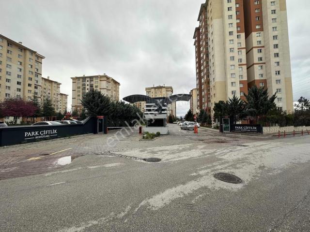 Park Çiftlik Konutlarında Güney Cephe, 4+1 Satılık Daire
