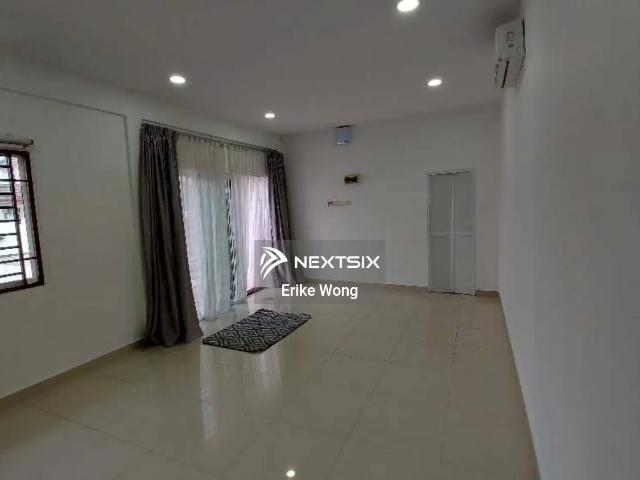 Park Place Desa Parkcity next to International School 3 bedrooms Unit For Sale