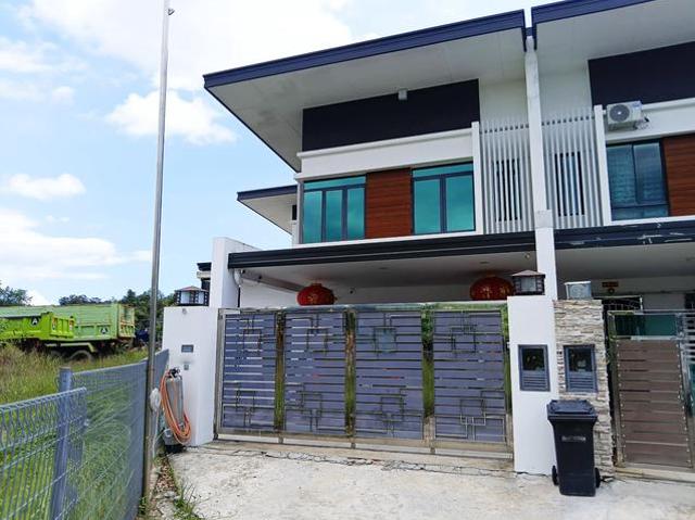 Park Residence Double Storey Corner Lot Fully Furnished Sale