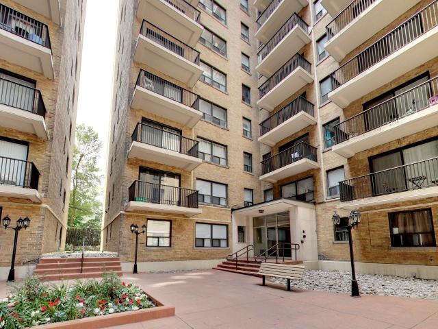 Park Terrace 1 Bedroom Apartment for Rent at 3000 Yonge St, Toronto, ON M4N 2K5 Lytton Park