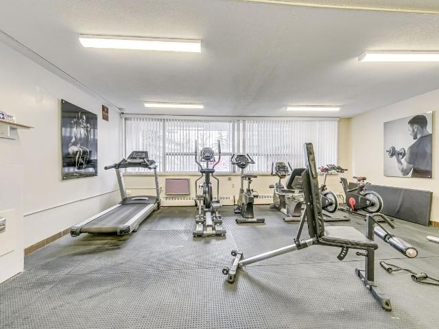 Park Terrace II 3 Bedroom Apartment for Rent at 205 Queen Mary Dr, Oakville, ON L6K 3K8 Central Oakville