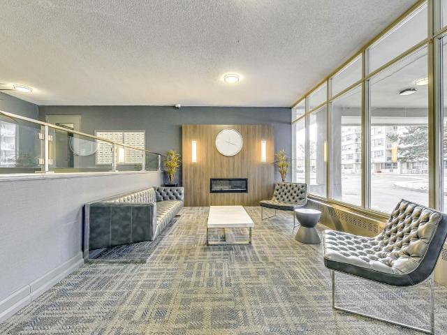 Park Terrace II 2 Bedroom Apartment for Rent at 205 Queen Mary Dr, Oakville, ON L6K 3K8 Central Oakville