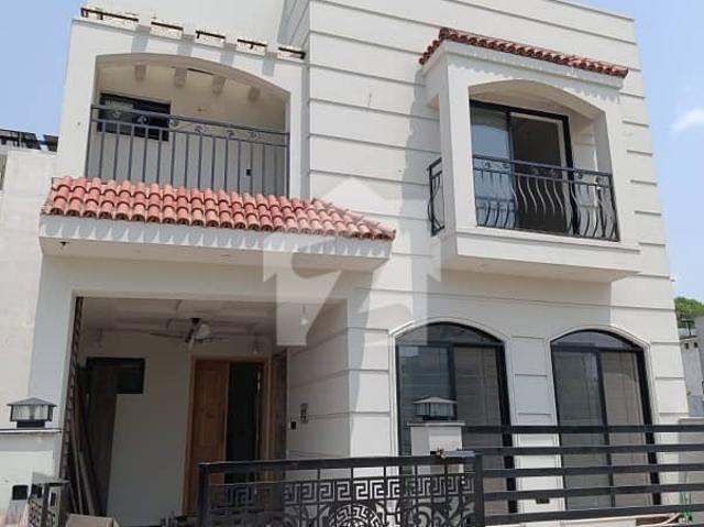 Park View City Islamabad 5 Marla House Available For Rent