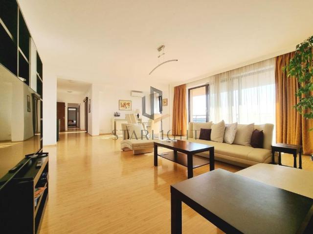 Park view two bedroom condo For Rent Central Park