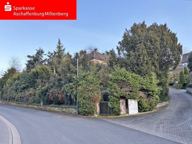 Parkähnliches Grundstück im Angebotsverfahren