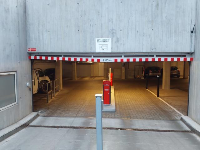 Parkering til leje på Møllevangs Allé 157A i Aarhus N