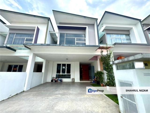 Parkfield Residences, Tropicana Heights