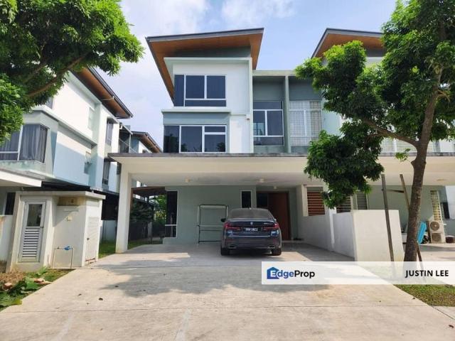 Parkfield Residences, Tropicana Heights