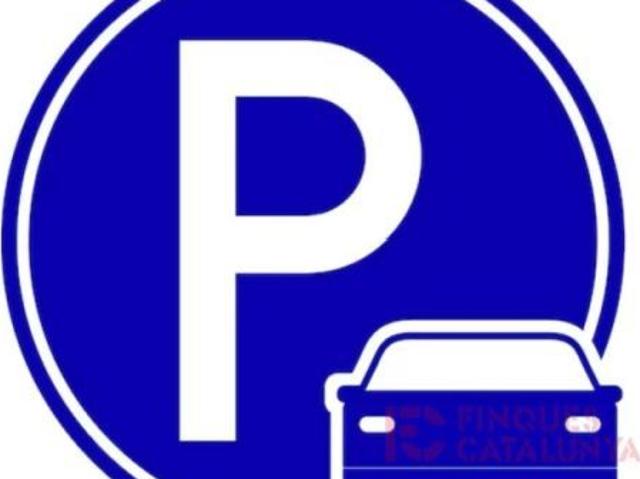 Parking muy céntrico