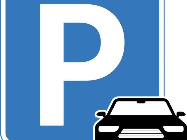 Parking au 1 / Rue D'avron
