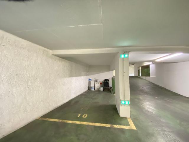Parking À Louer