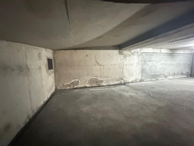 Parking a louer 43 rue François Gérard