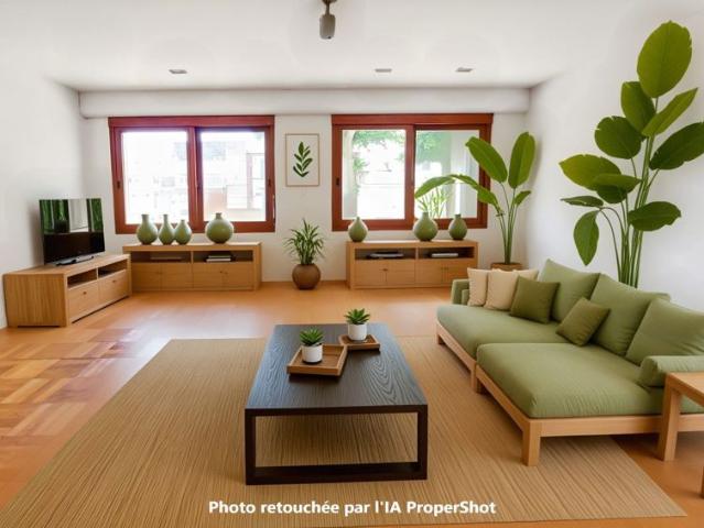 Parking + Appartement + Annexe