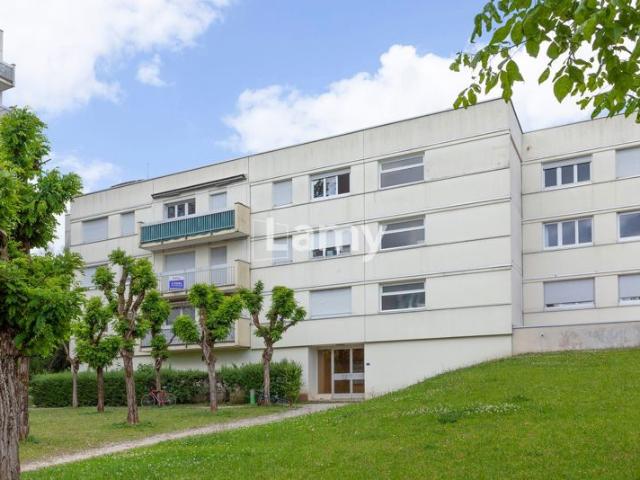 Parking + Appartement + Parking