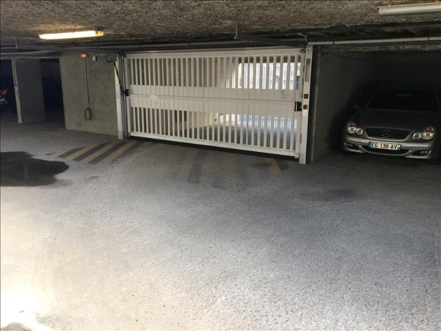 PARKING BOULEVARD DU GRAND CERF