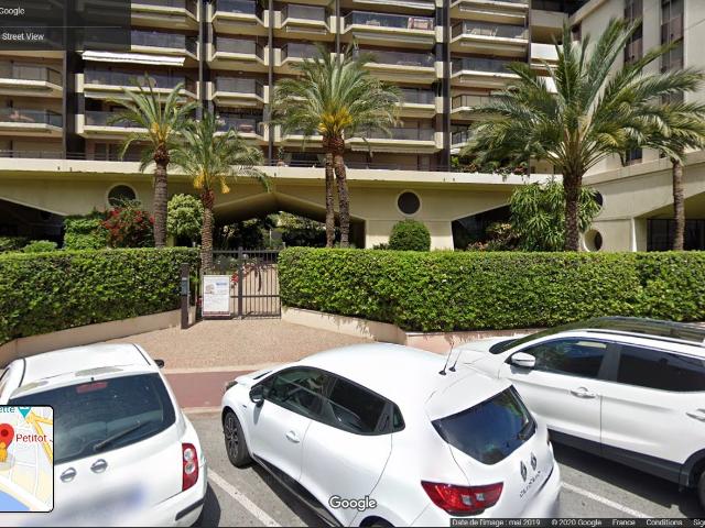 PARKING CANNES PROCHE CROISETTE