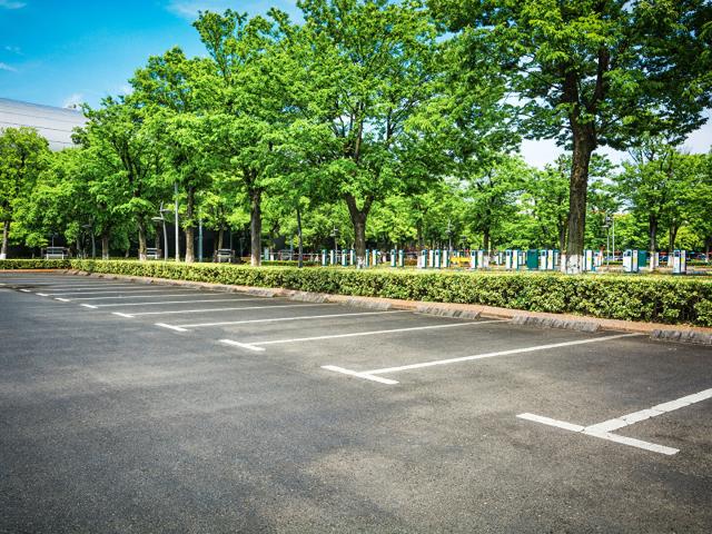 Parking extérieur non couvert centre ville Challans