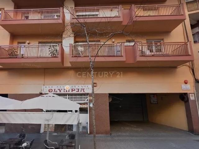 PARKING EN NAVAS BARCELONA