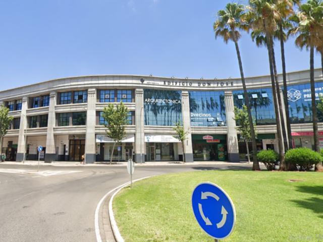 Parking en alquiler en Dos Hermanas, Avenida de España, 41704