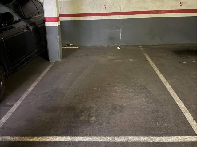 Parking en alquiler en L'Hospitalet de Llobregat, Centre