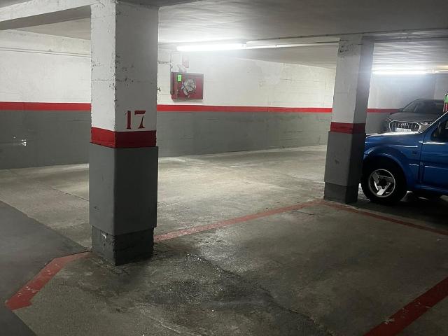 Parking en venda o alquiler en Tortosa, zona centro