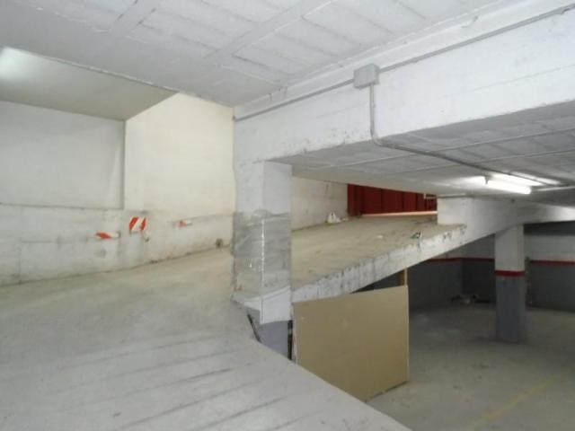 Parking en venta en Olesa de Montserrat, Central