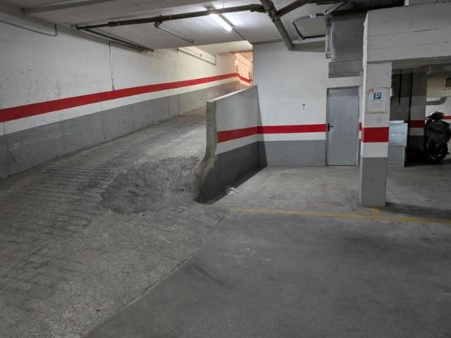 Parking en venta en Albacete, Calle Federico García Lorca, 02001