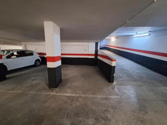 Parking en venta en Alzira, Sants Patrons