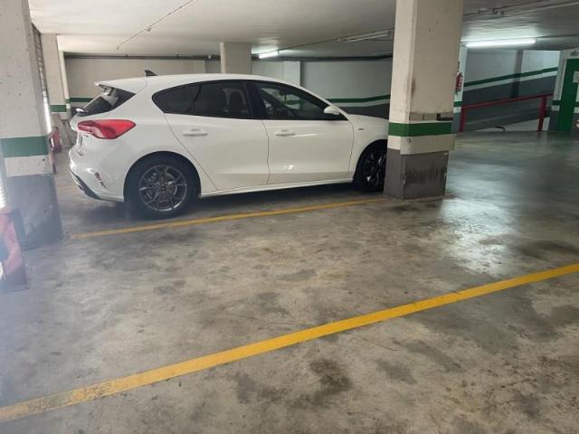 Parking en venta en Badalona, Carrer de Federico García Lorca, 08914