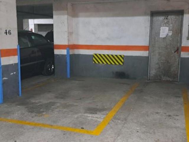 Parking en venta en Barcelona, La Marina del Port