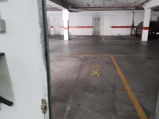 Parking en venta en Fuengirola, Fuengirola